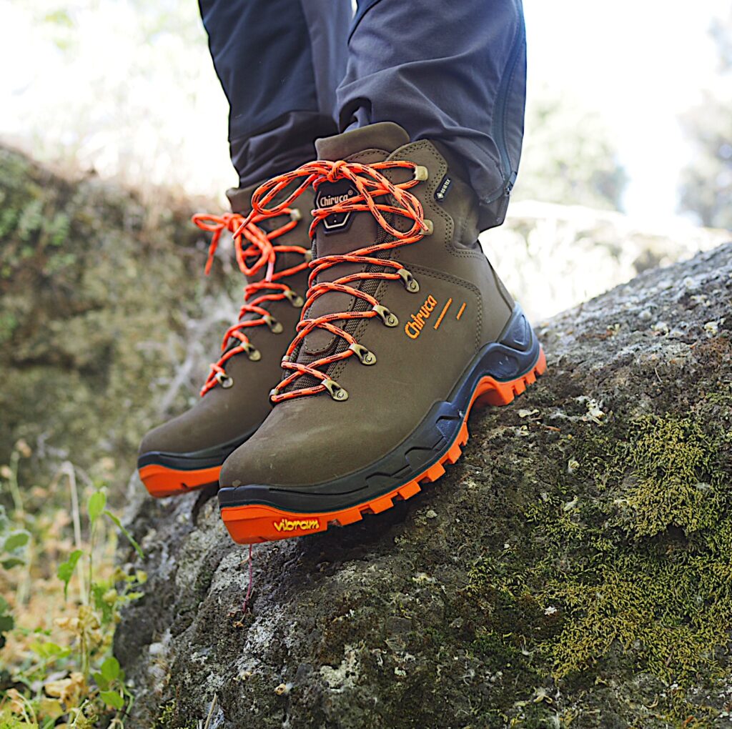 Características clave de las botas de montaña para una experiencia segura
