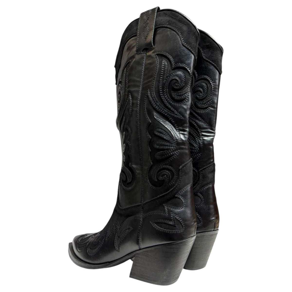 Botas Altas Corina Cowboy M6763 Negro