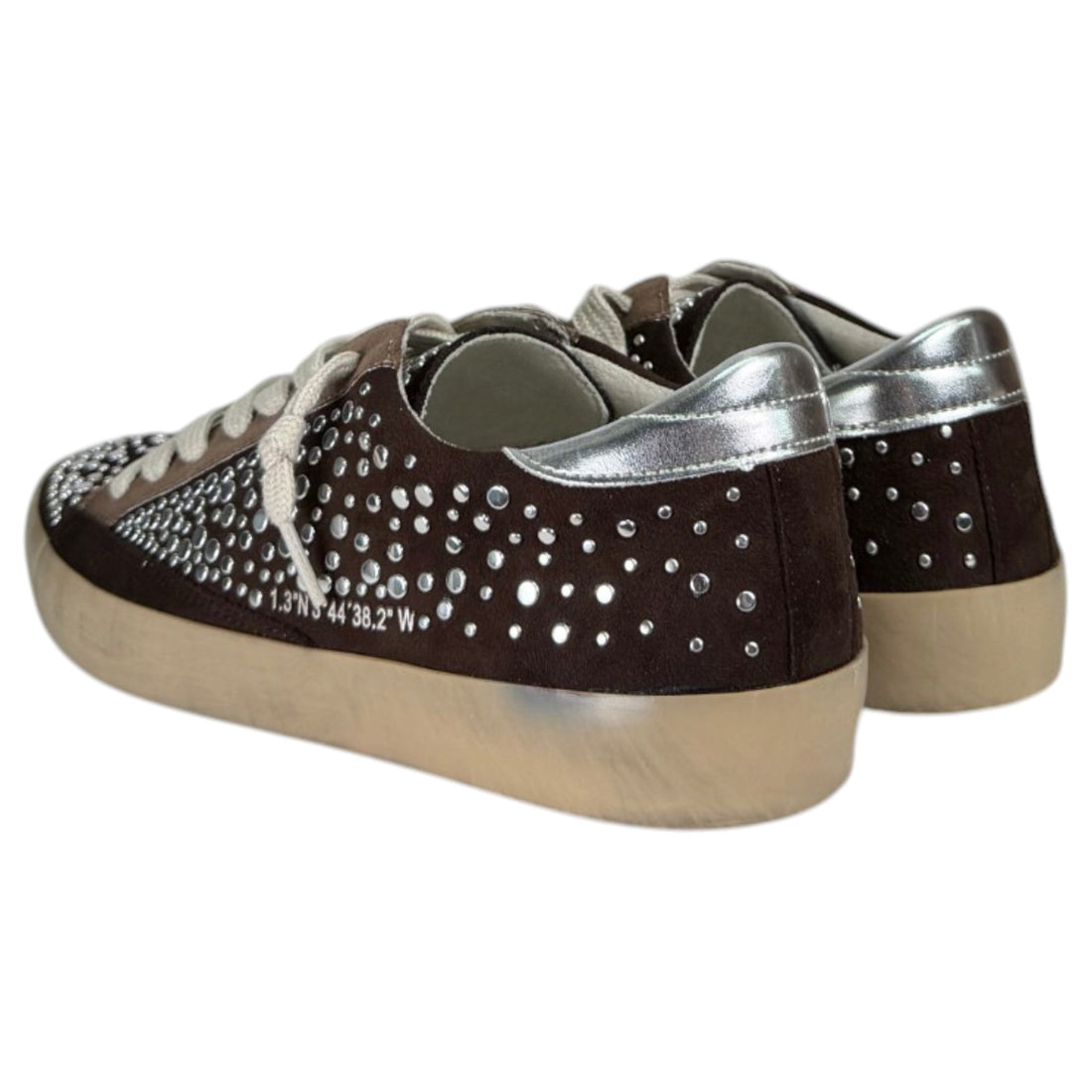 Zapatillas Corina Coordenadas Tachas M6504 Café
