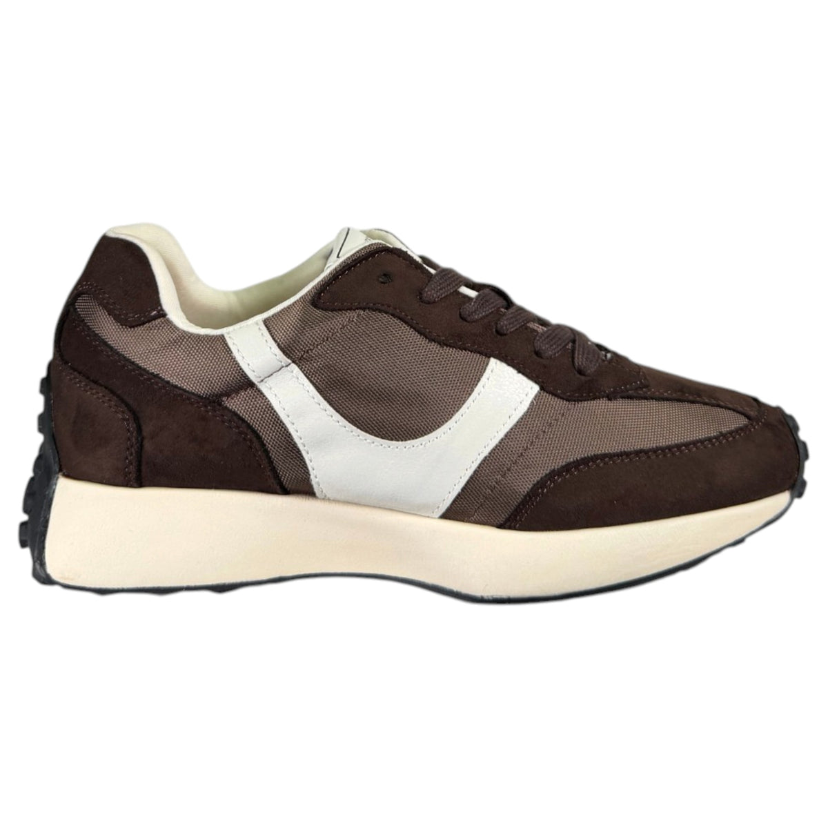 Zapatillas Corina M6530 Café