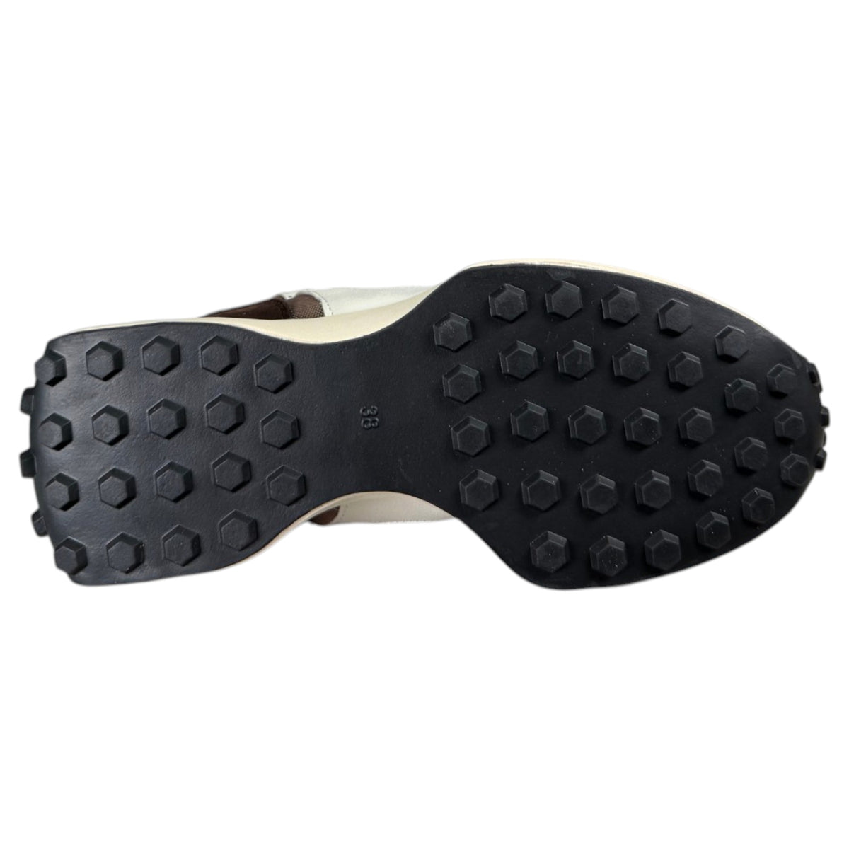 Zapatillas Corina M6530 Café