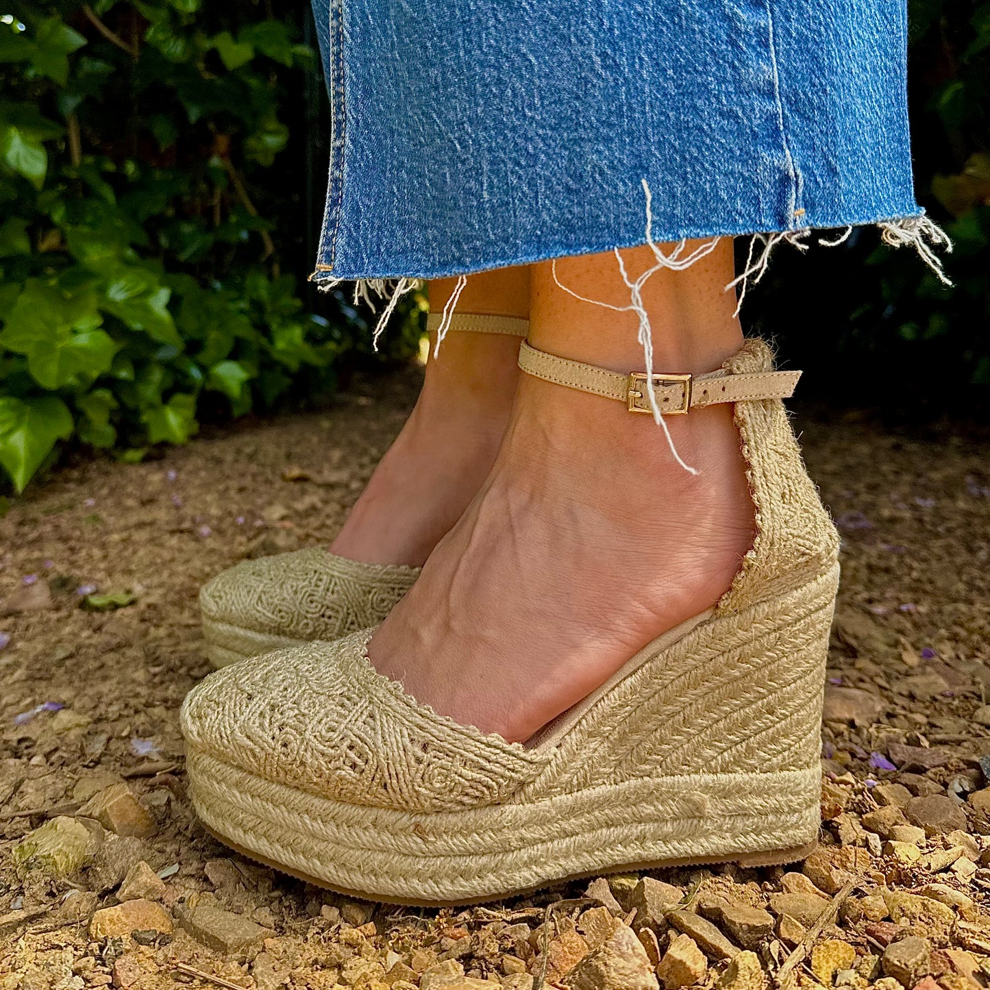 Alpargatas Corina Yute Bordado M4295 Natural - imagen 4
