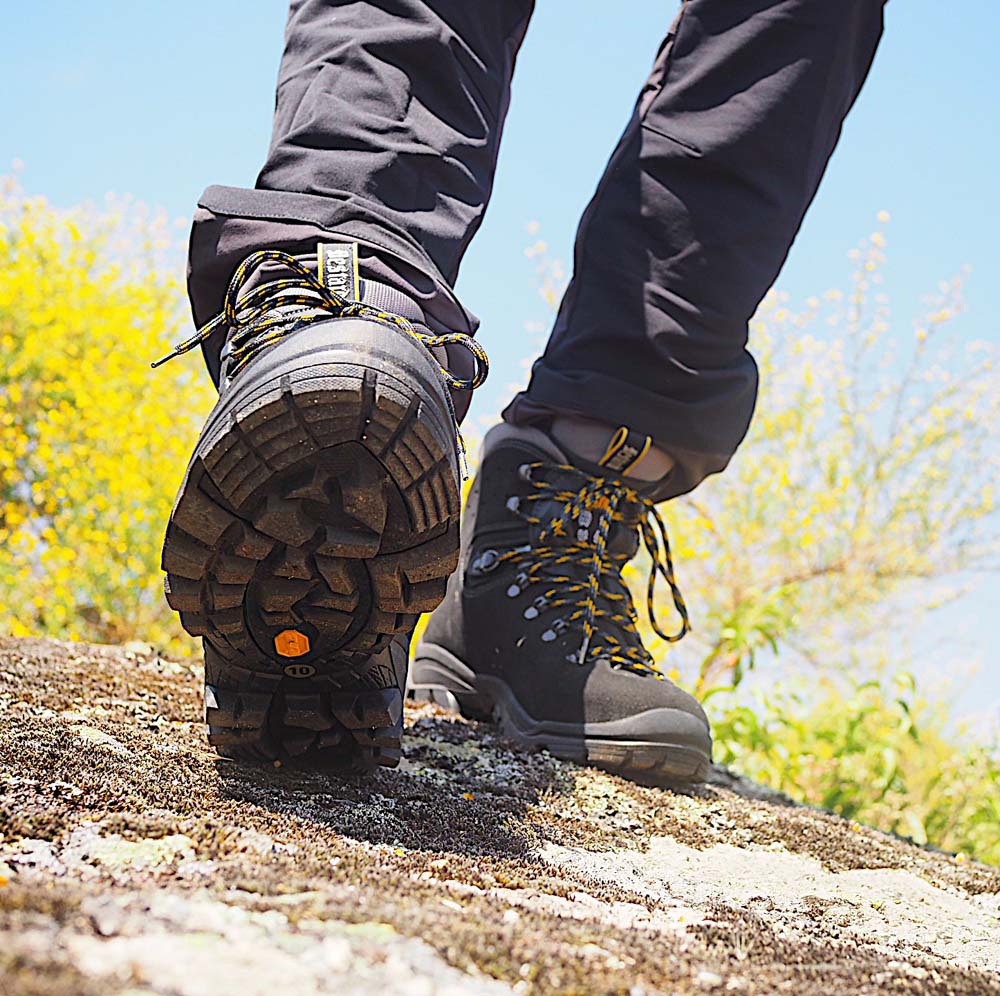 Botas de montaña y trekking Hombre Bestard Gredos Gore-Tex Gris - imagen 8