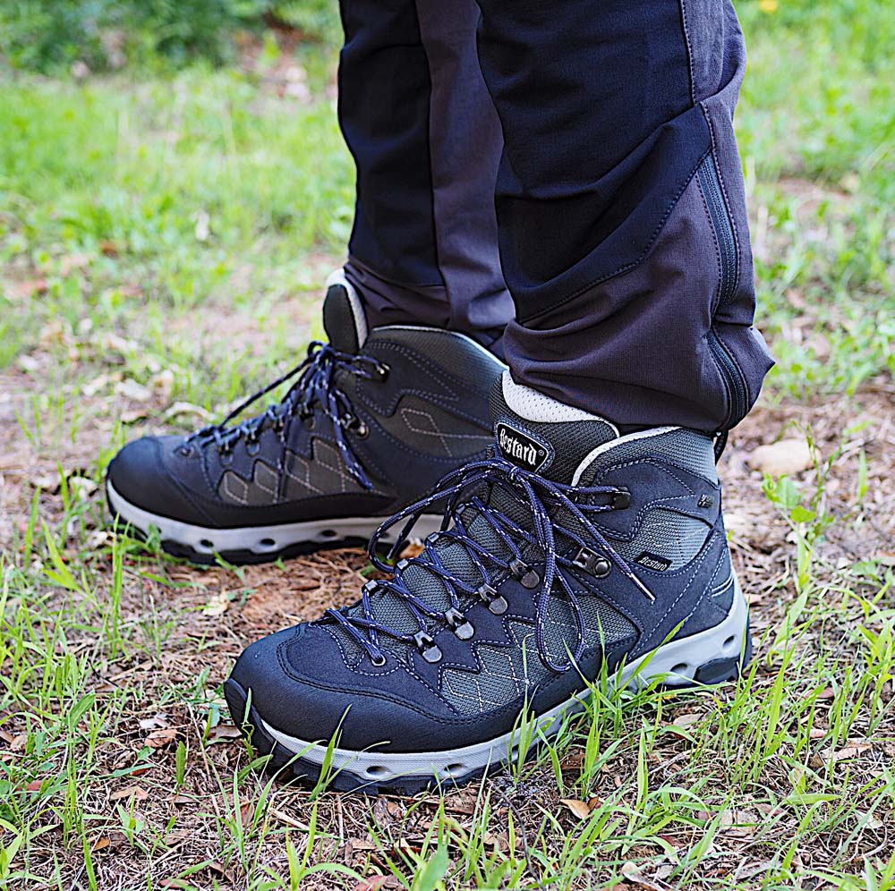 Botas de montaña y trekking Hombre Bestard Gravity Mid Gore-Tex Gris - imagen 4