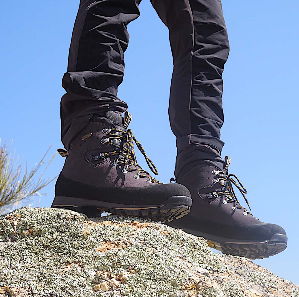 Botas de montaña y trekking Hombre Bestard Kathmandu Gore-Tex Gris - imagen 2