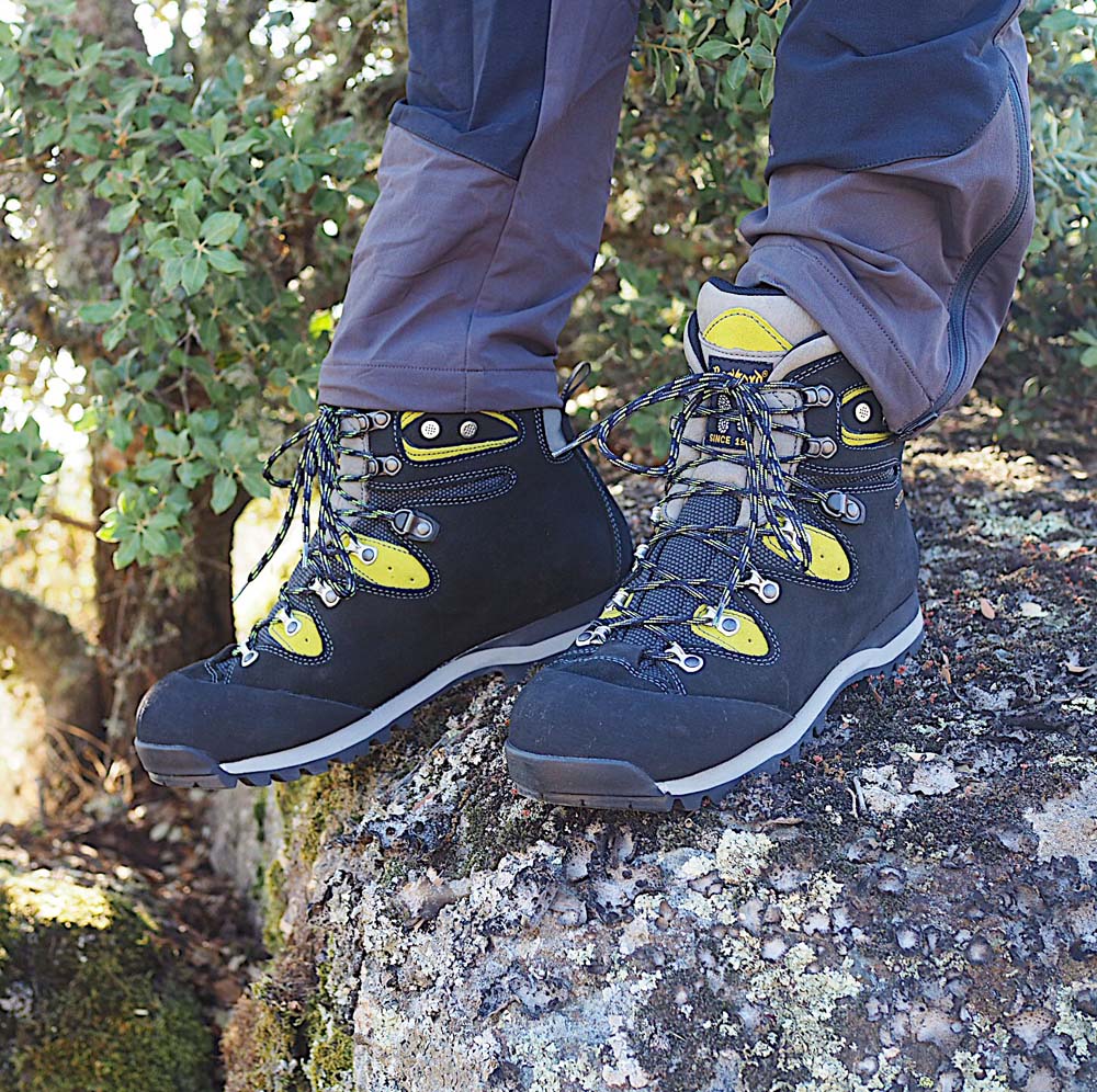 Botas de montaña y trekking Hombre Bestard Trilogy Gore-Tex Negro - imagen 8
