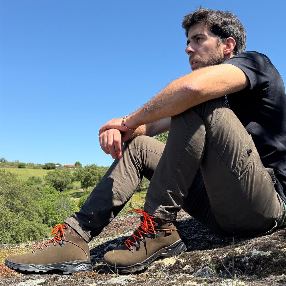 Botas de montaña y trekking Unisex Chiruca La Valenciana 01 Gore-Tex Verde - imagen 2