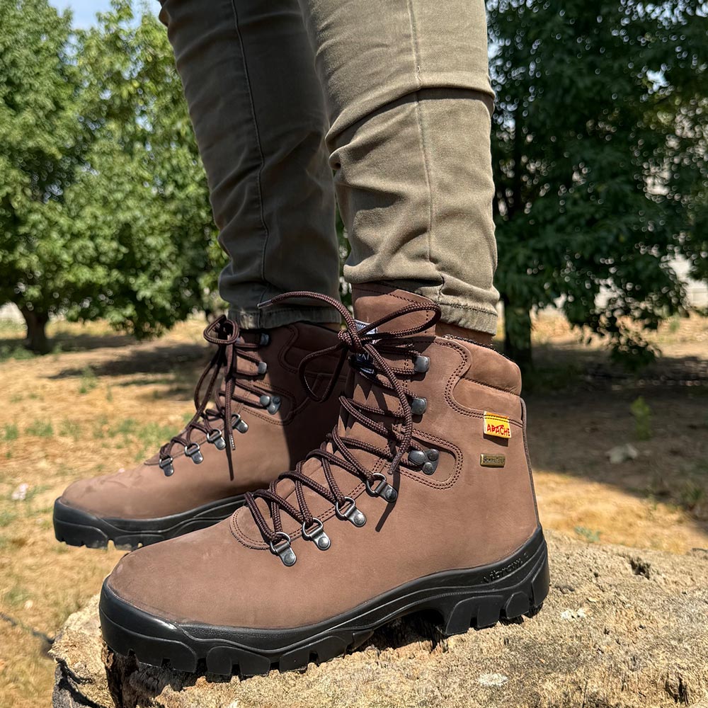 Botas de montaña y trekking Apache Impermeables Extremadura Marrón - imagen 2