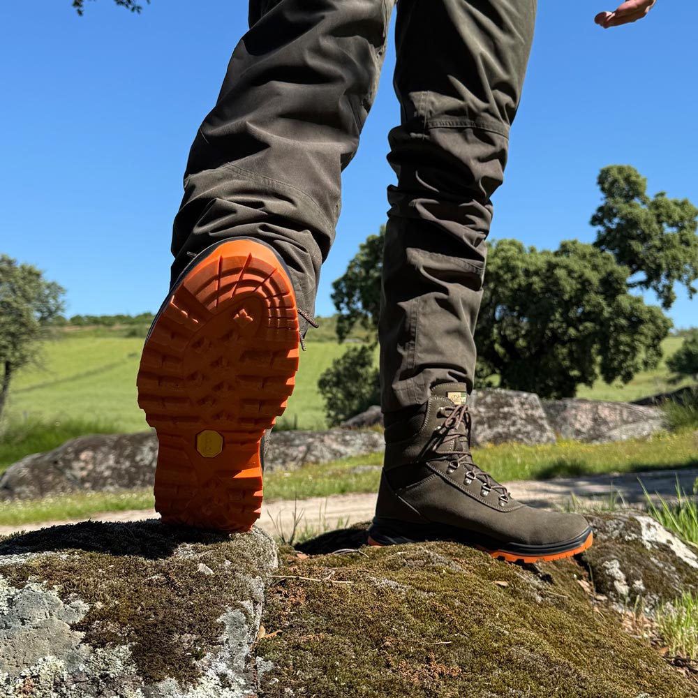 Botas de montaña y trekking Unisex Chiruca Malviz 01 Gore-Tex Kaki - imagen 8