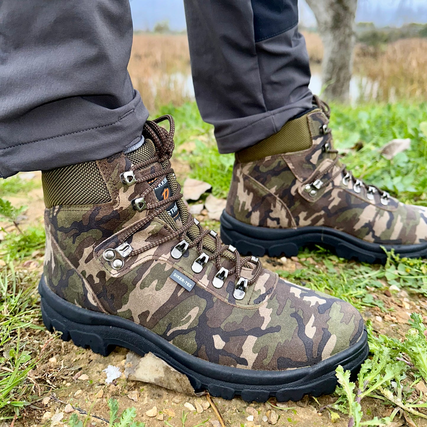 Botas de montaña y trekking Unisex Postigo Impermeables Piel Camuflaje - imagen 2
