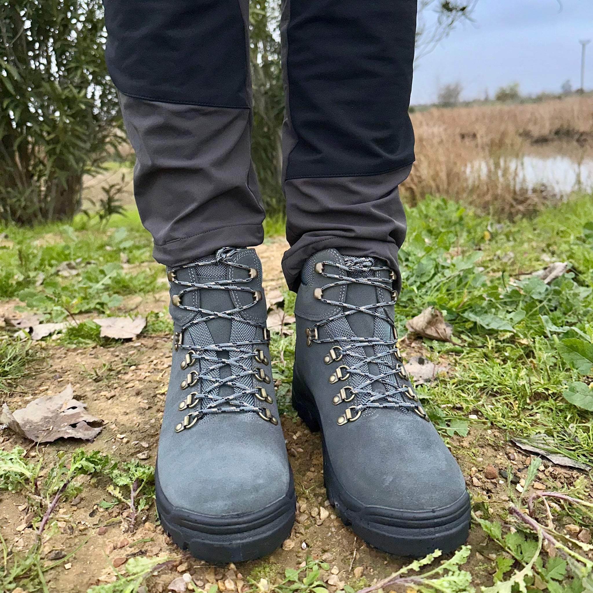 Botas de montaña y trekking Unisex Postigo Impermeables Piel Gris - imagen 7