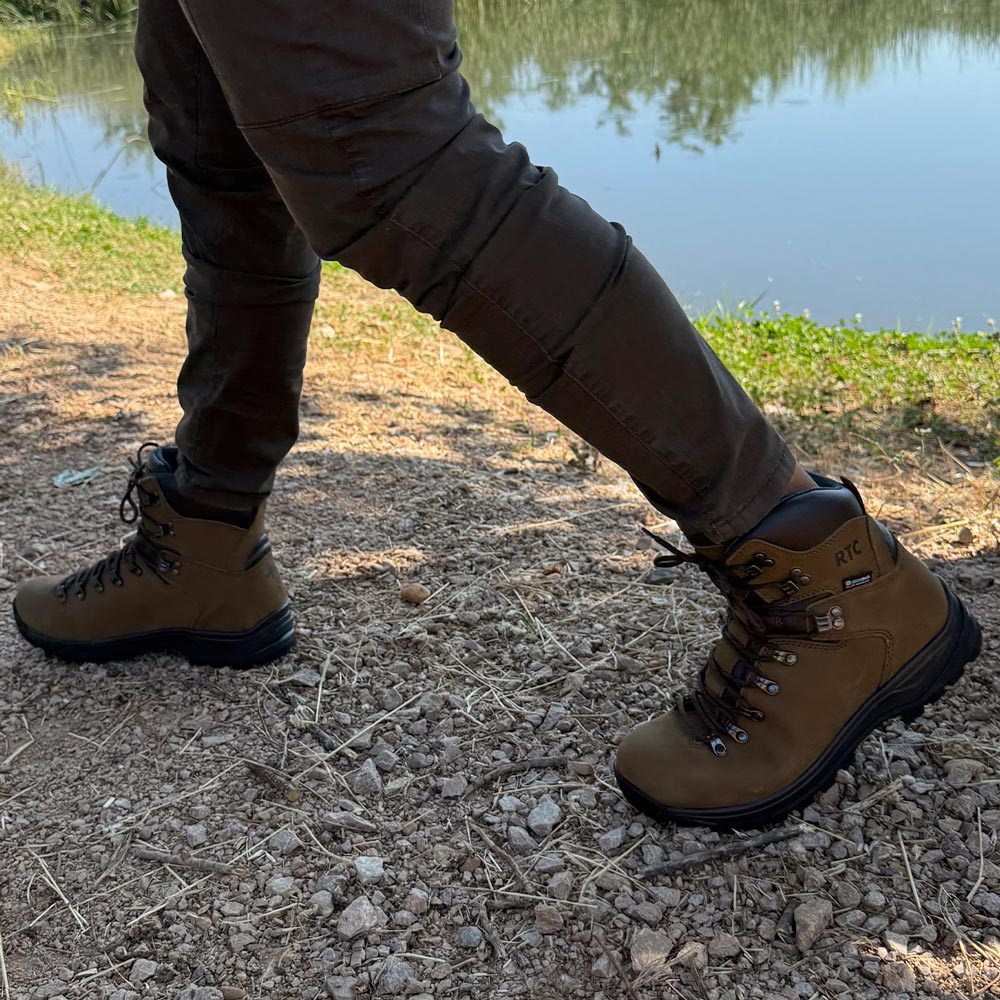 Botas de montaña y trekking Unisex RTC Hart Impermeables Robson 6 VRRO Marrón - imagen 8