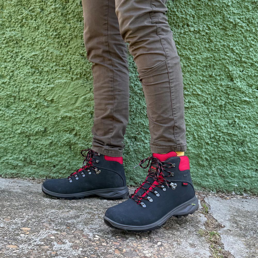 Botas de montaña y trekking Unisex Chiruca Refugio 09 Gore-Tex Gris - imagen 2