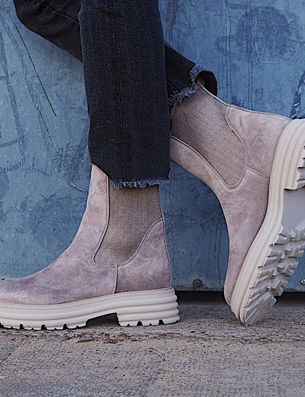 Botines Alpe Chelsea 25101109 Taupe - imagen 7
