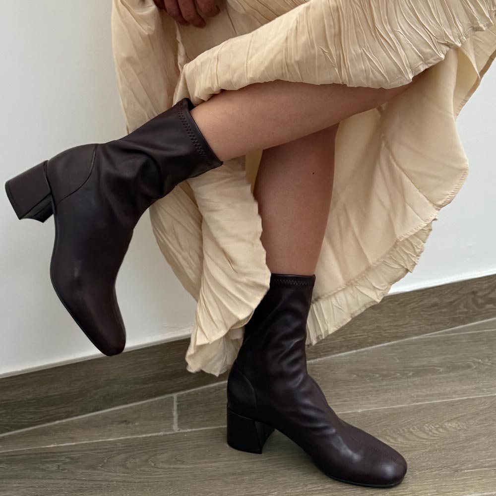 Botines Corina Caña Elástica M5885 Burdeos - imagen 4