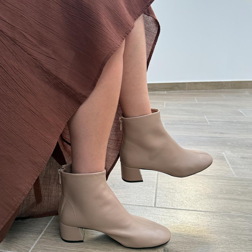 Botines Corina Cremallera Trasera M5870 Taupe - imagen 2