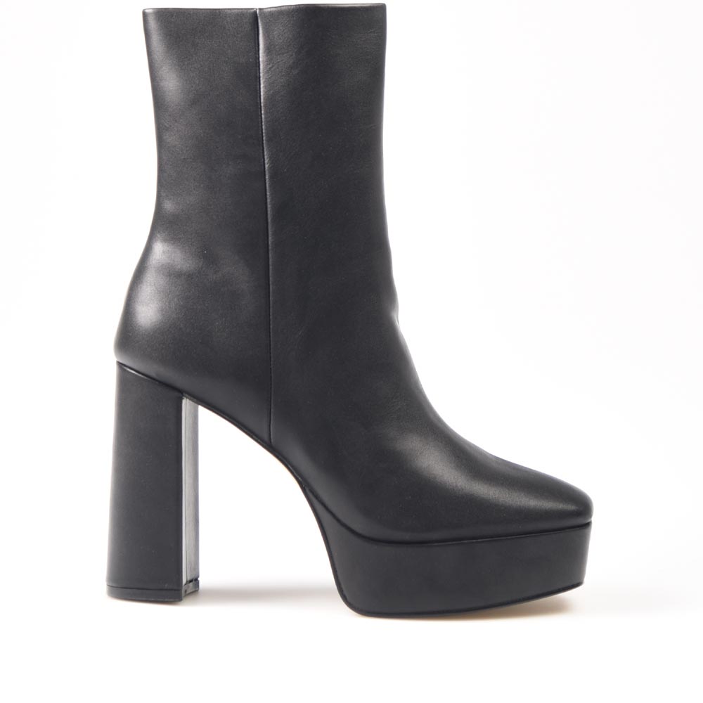 Botines Corina Tacón Alto Plataforma M3905 Negro - imagen 1
