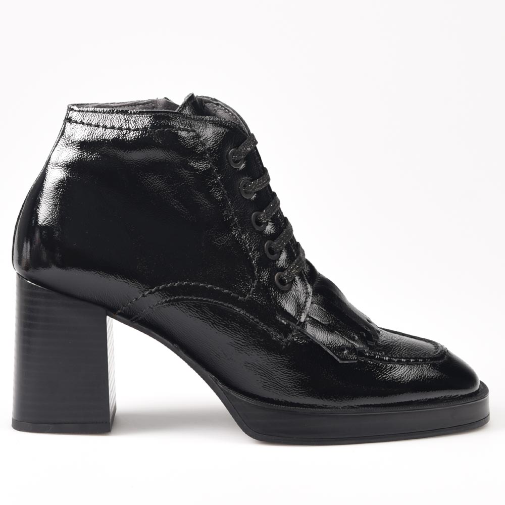 Botines Pitillos Pala Flecos Charol 10197 Negro - imagen 1