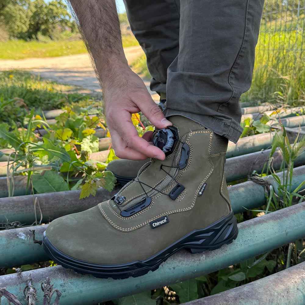 Botas de montaña y trekking Unisex Chiruca Labrador Boa 01 Gore-Tex Verde - imagen 4