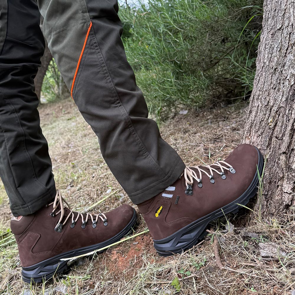 Botas de montaña y trekking Unisex Chiruca Somiedo 12 Gore-Tex Marrón - imagen 2