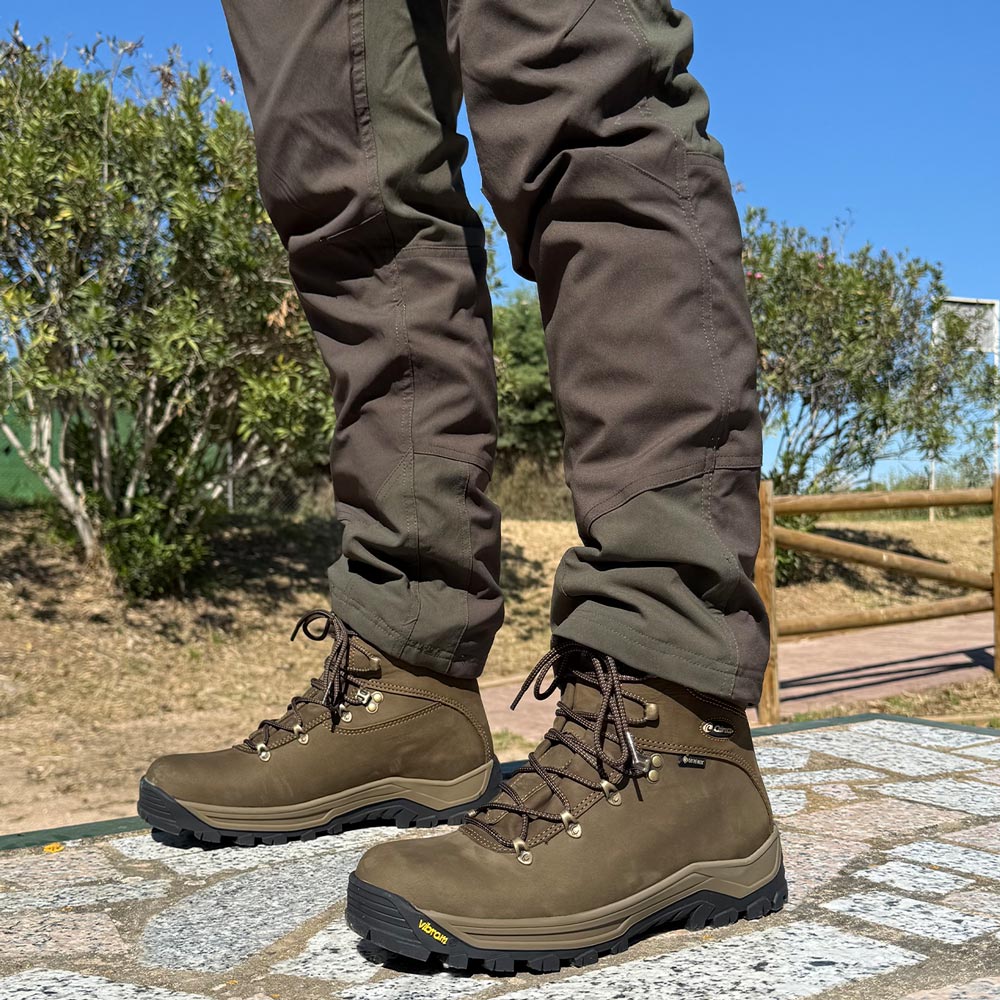 Botas de montaña y trekking Unisex Chiruca Urales 01 Gore-Tex Verde - imagen 6