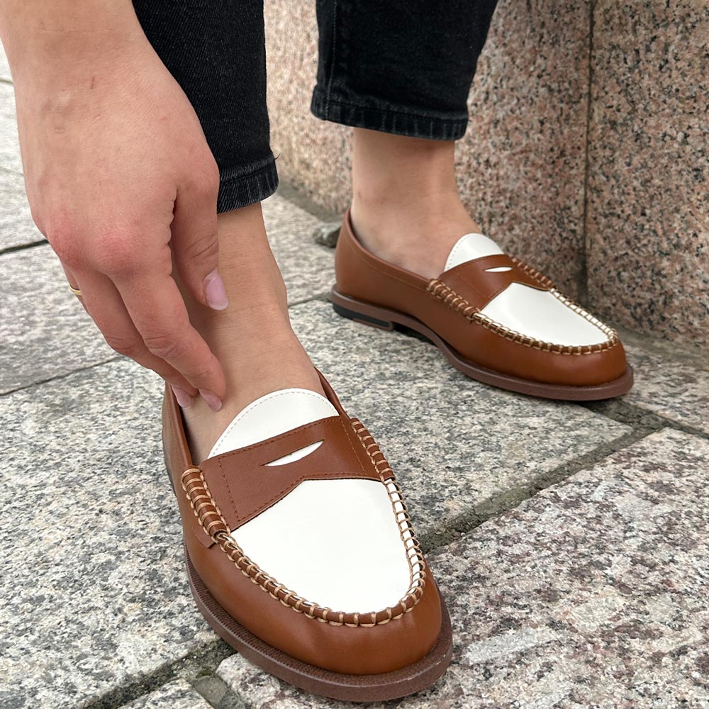 Mocasines Corina Antifaz M5155 Cuero - imagen 2