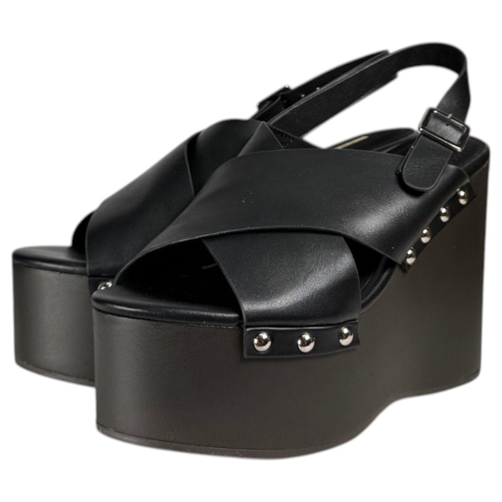 Sandalias Corina Cuña Tachas M6367 Negro - imagen 5