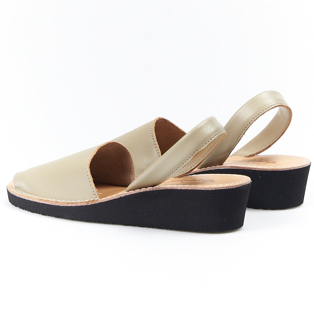Sandalias Menorquinas Cuña Beige - imagen 6