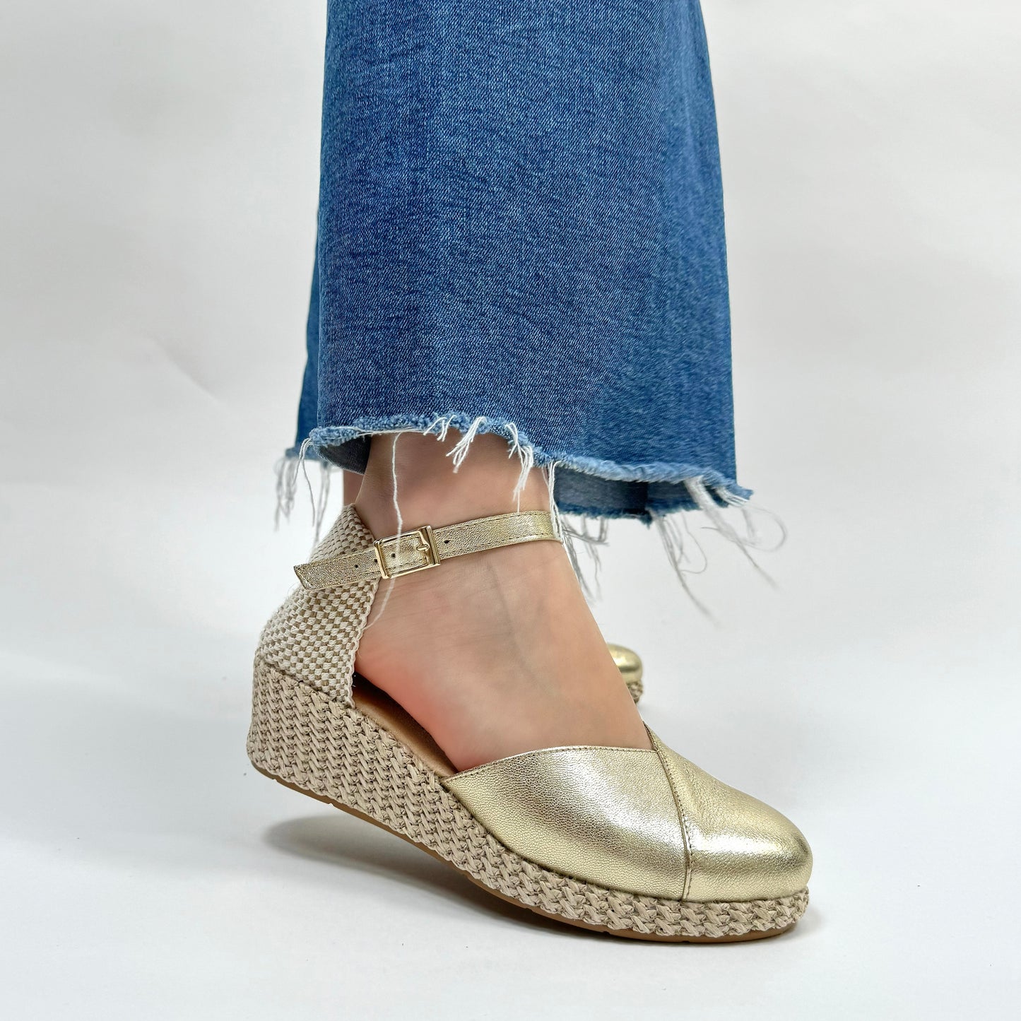 Sandalias Pitillos Valenciana Laminada 5561 Oro - imagen 1