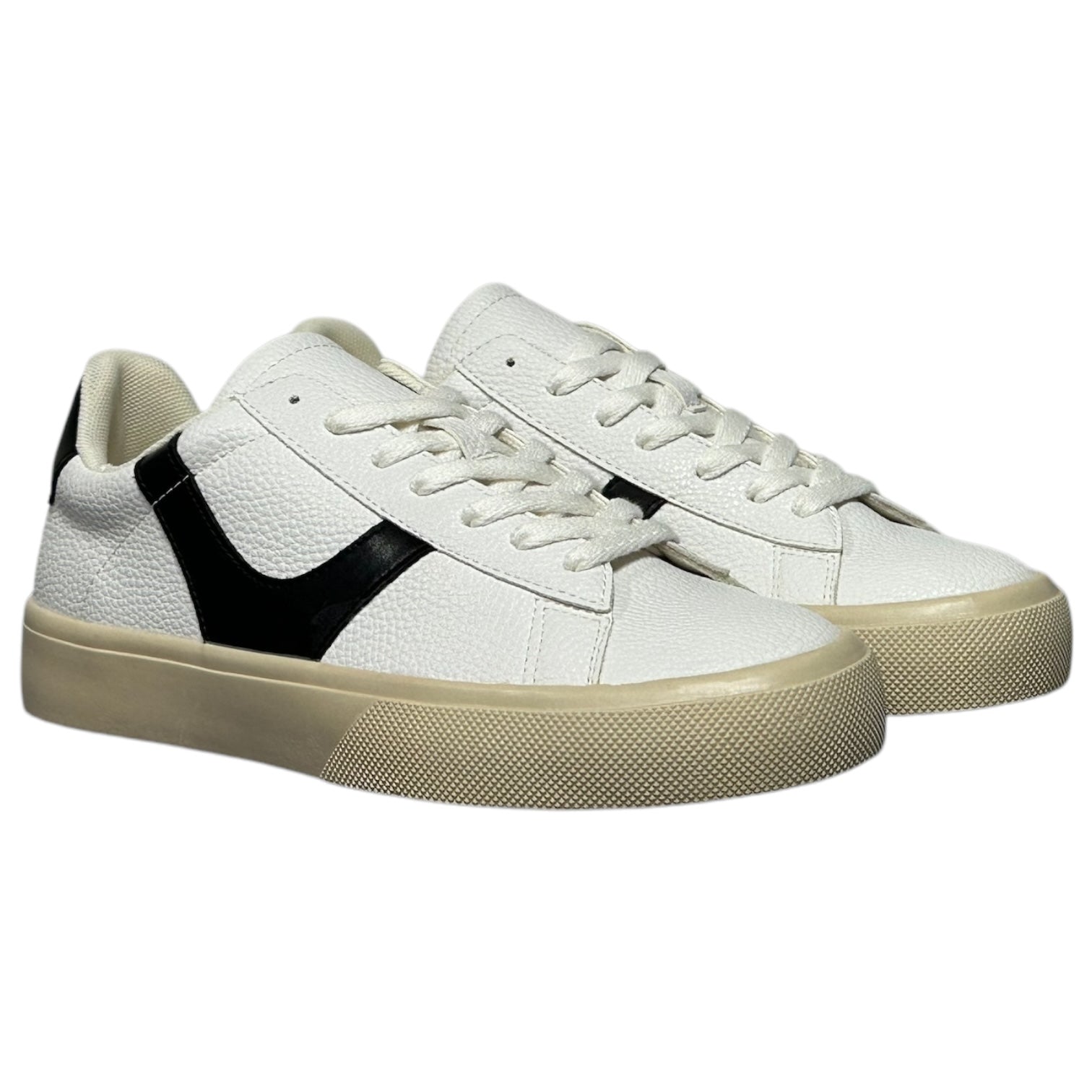 Zapatillas Corina M5060 Negro - imagen 3