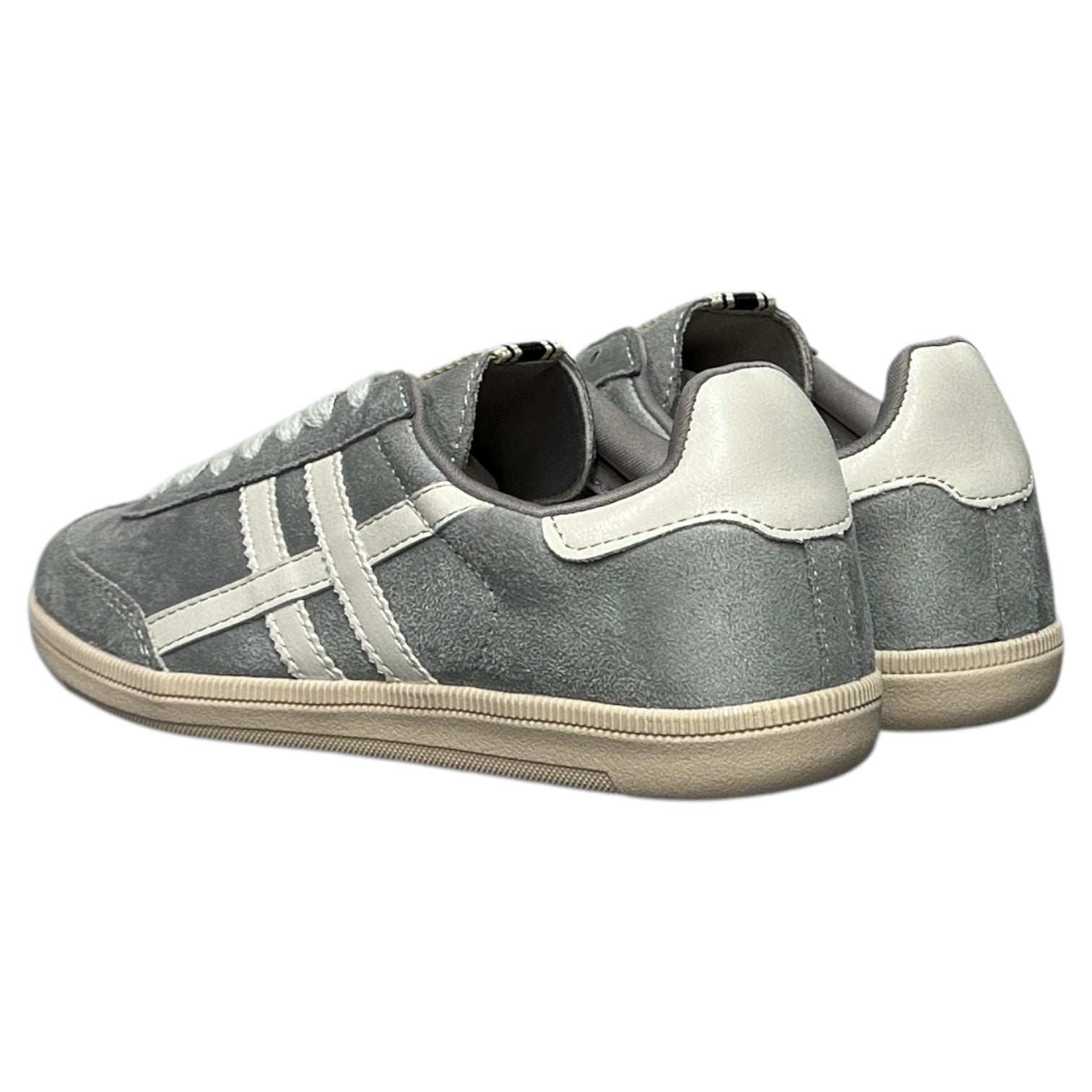 Zapatillas Corina M5075 Celeste - imagen 7