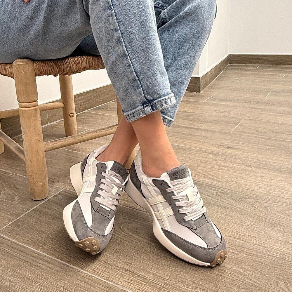 Zapatillas Corina M5555 Gris - imagen 2