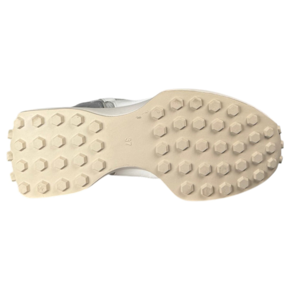 Zapatillas Corina M6070 Plata - imagen 7