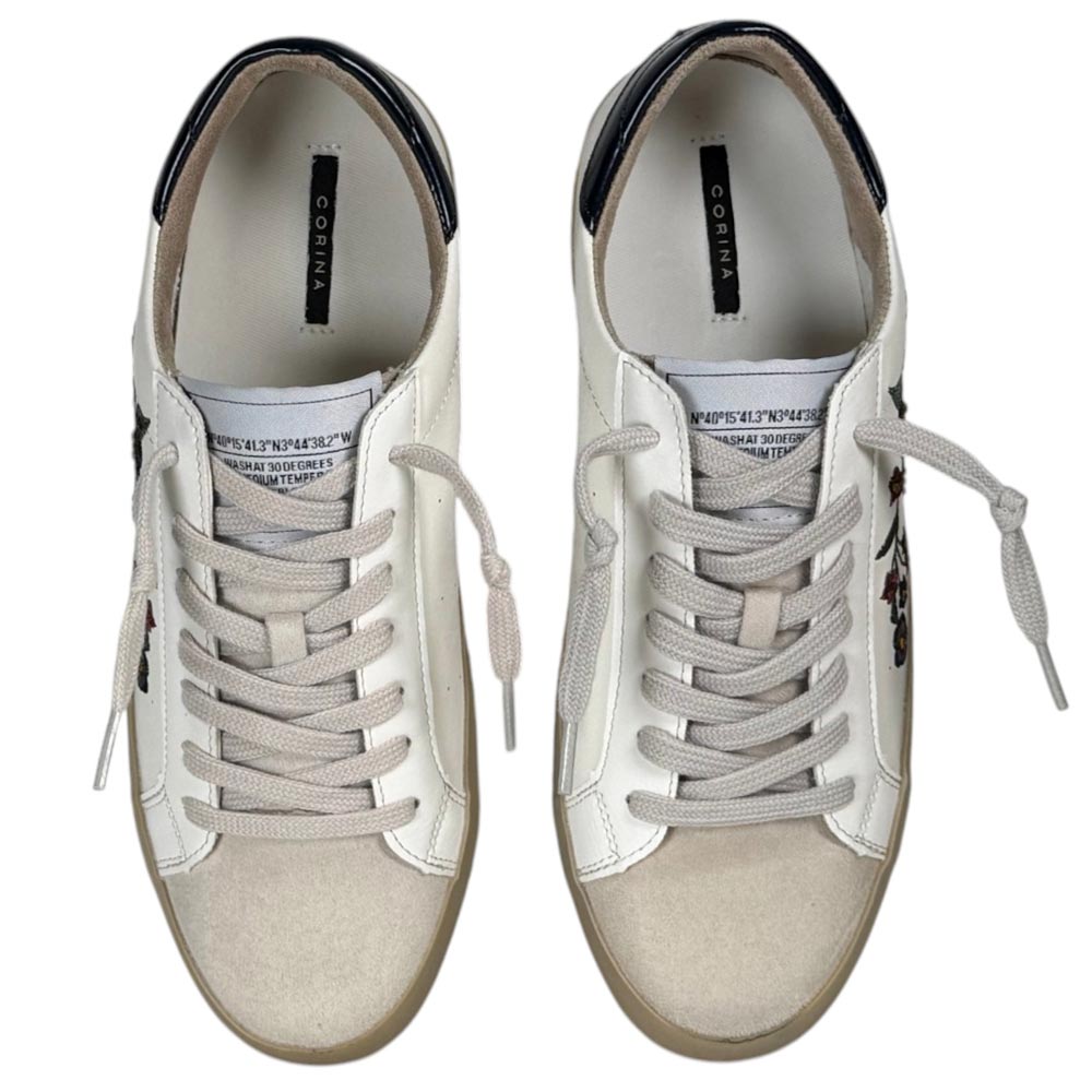 Zapatillas Corina Retro Flores M5042 Azul - imagen 3