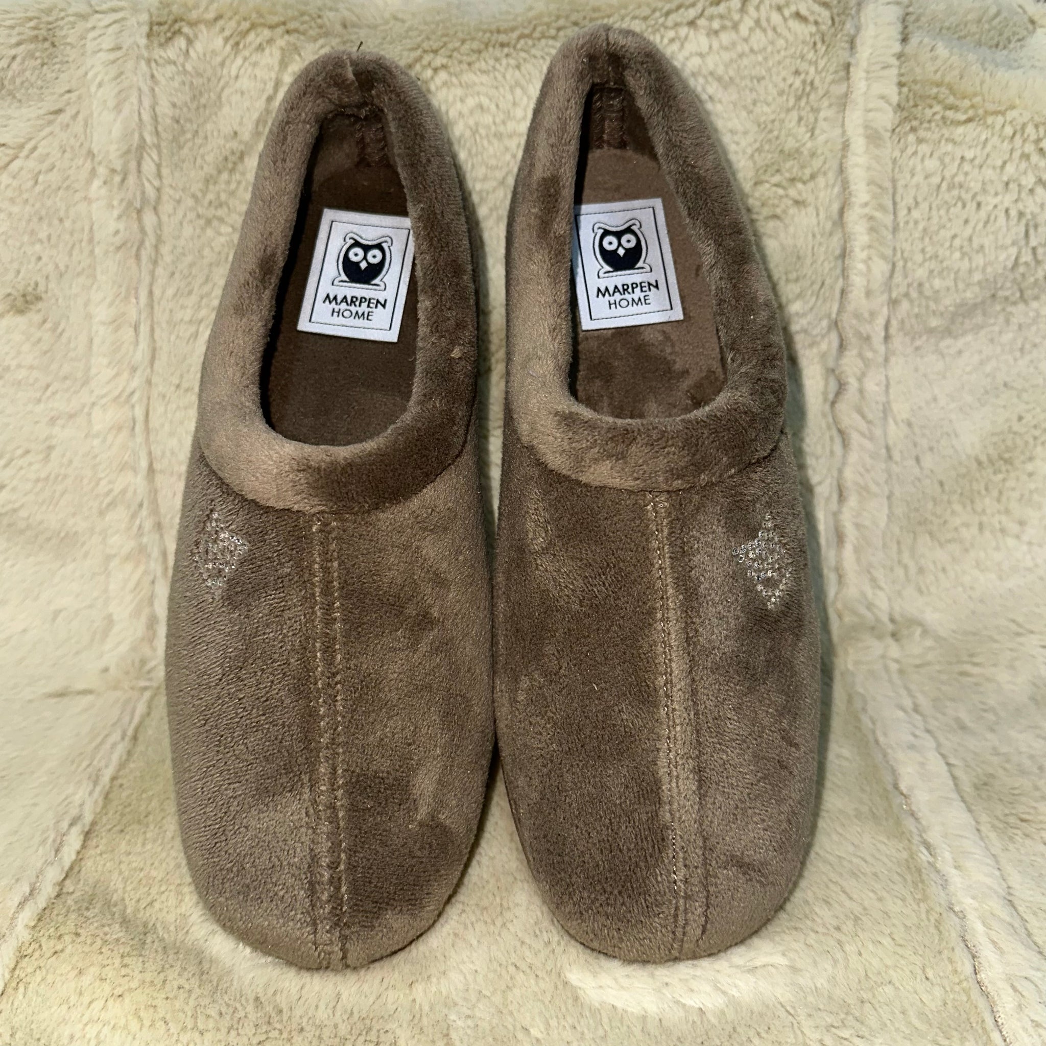 Zapatillas de Casa Marpen Slippers Cerrada Elegante 909IV21 Tabaco - imagen 1