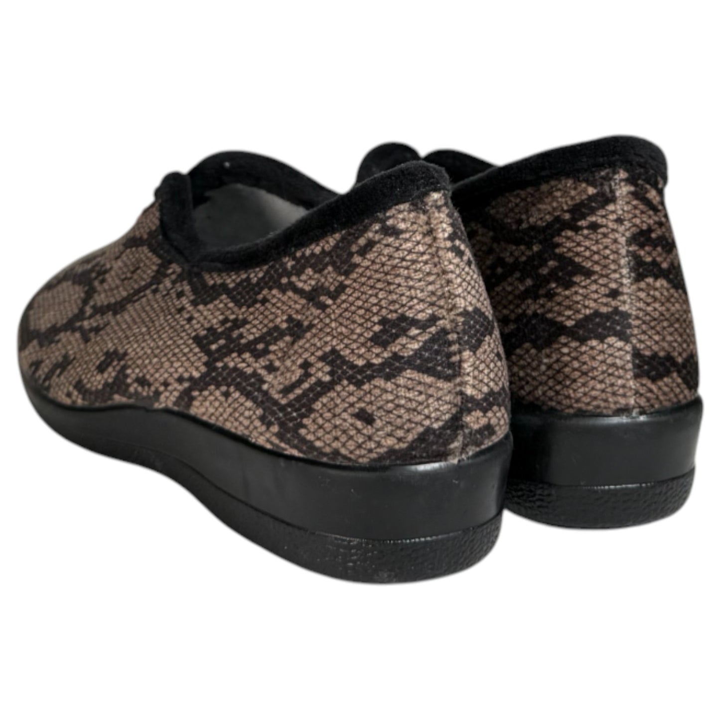 Zapatillas de Casa Natalia Gil Serpiente Cerradas 594 Marrón - imagen 5
