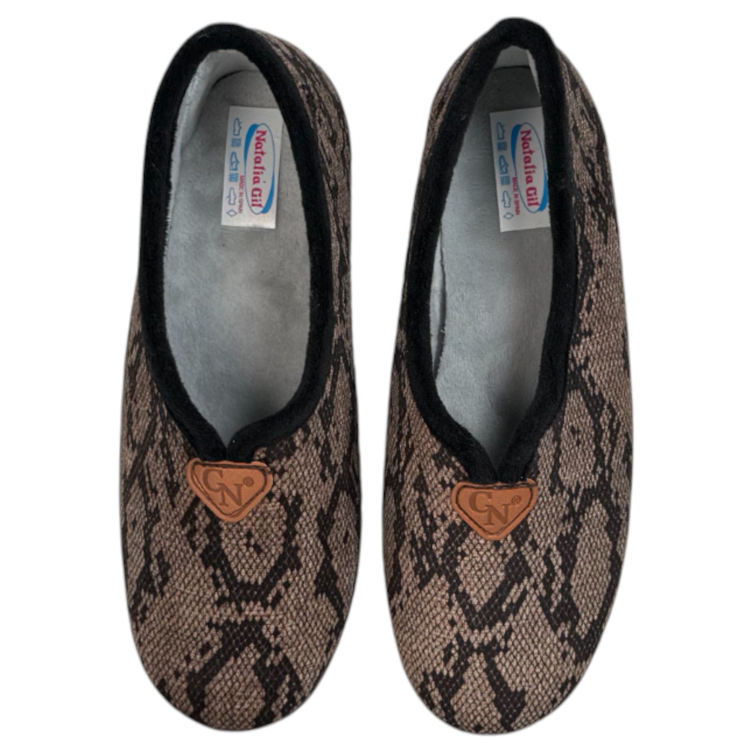 Zapatillas de Casa Natalia Gil Serpiente Cerradas 594 Marrón - imagen 1