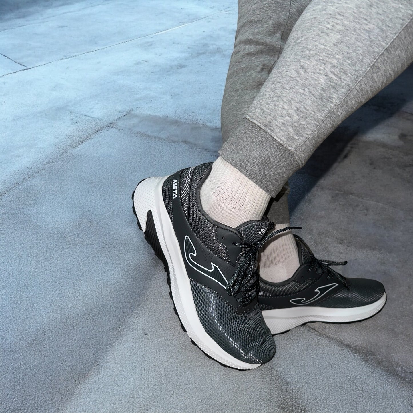 Zapatillas Joma Meta Men 2512 Gris - imagen 2