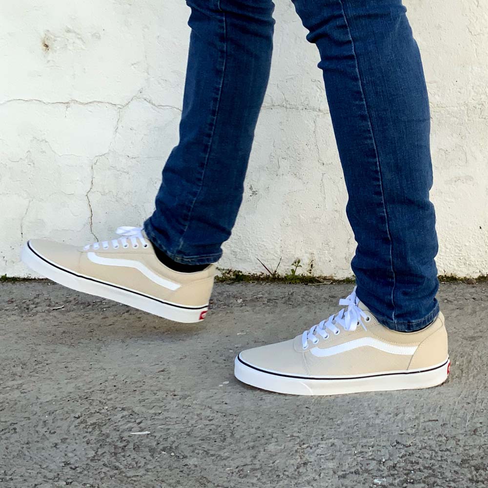 Zapatillas Vans Ward VN0A38DM3Q71 Beig - imagen 2
