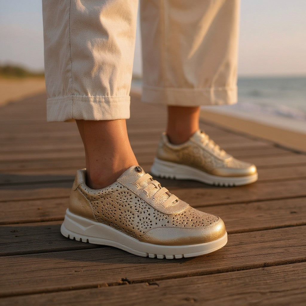 Zapatos Pitillos Deportivos Troquelados 20301 Oro - imagen 2