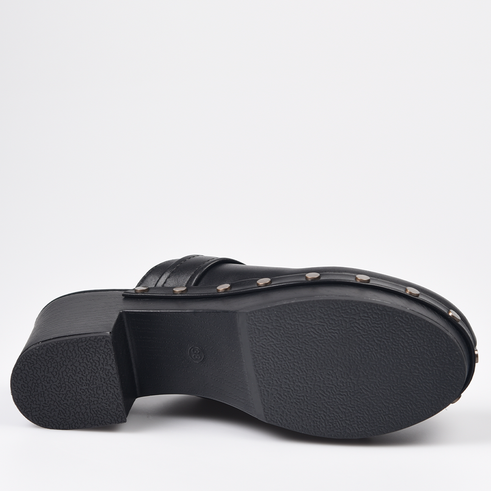 Zuecos Corina Piso Efecto Madera M4416 Negro - imagen 5